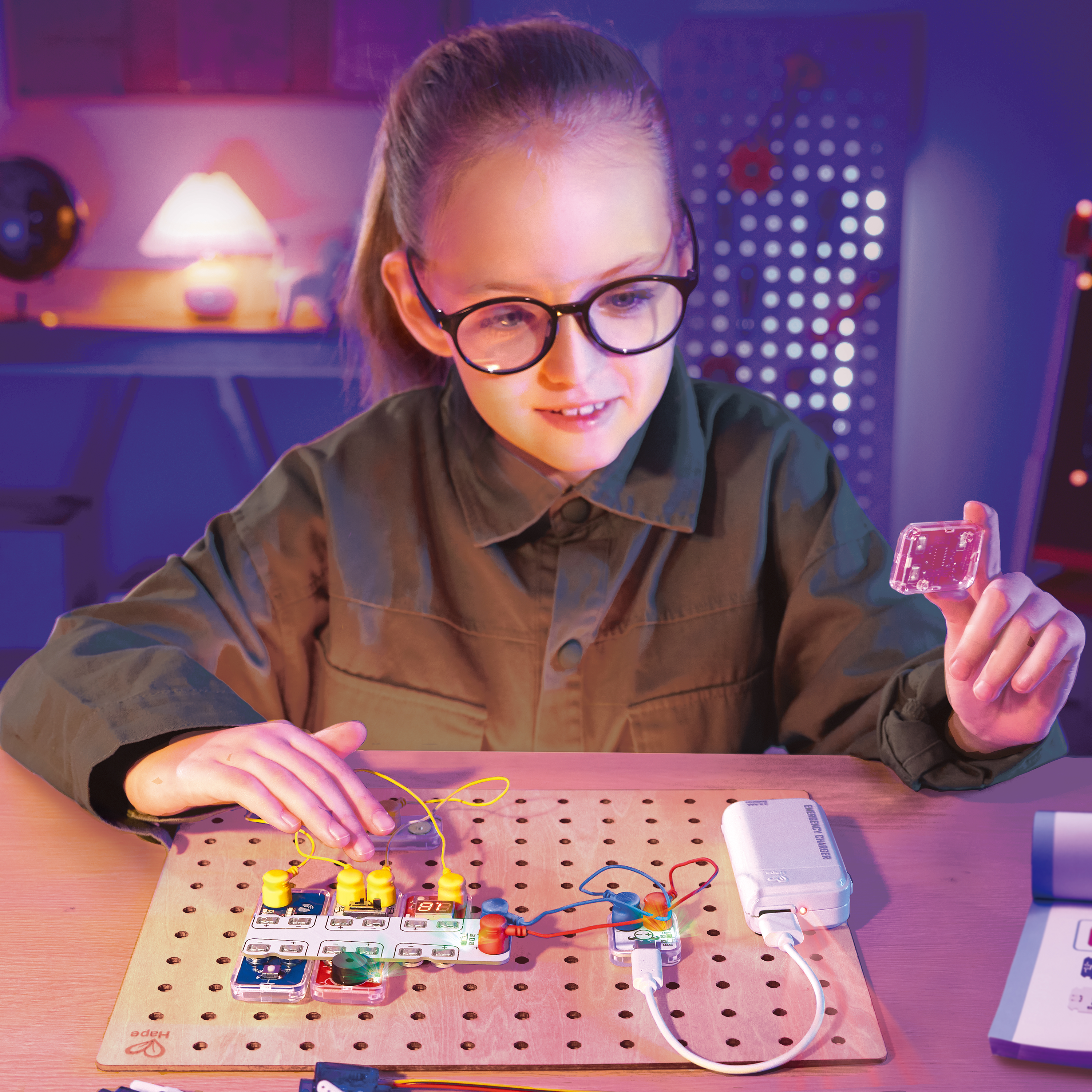 Circuit Explorer Pro (ES, FR, EN)